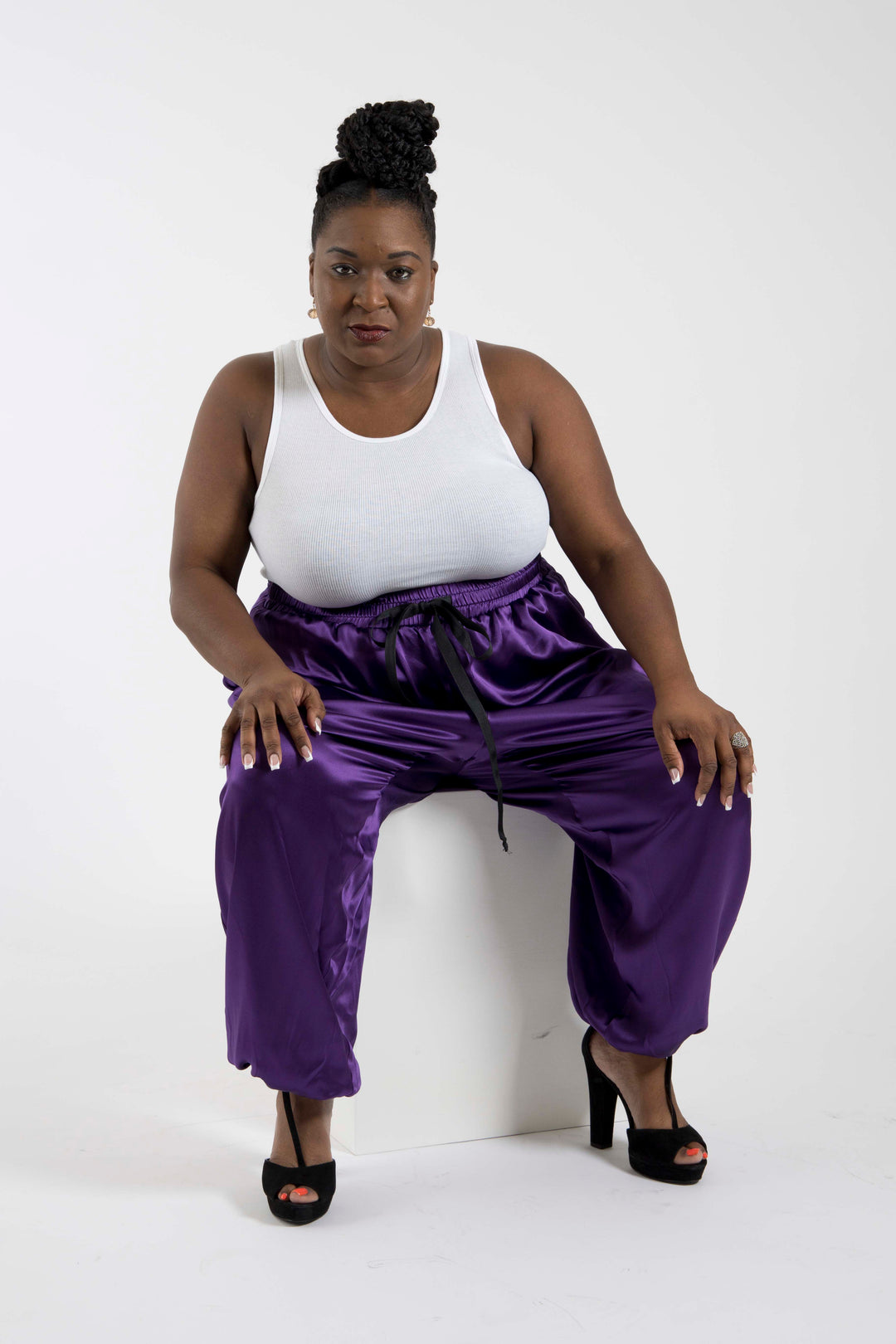 The Wardrobe Hero - Italian Silk Jogger Pant in Aubergene